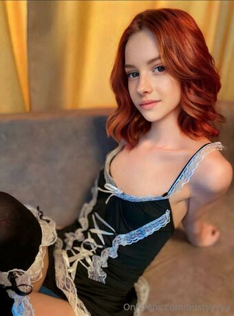 bustyyyyy Nude Leaks OnlyFans Photo 37