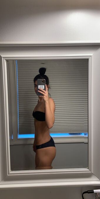 Dixie D'amelio Nude Leaks OnlyFans Photo 50