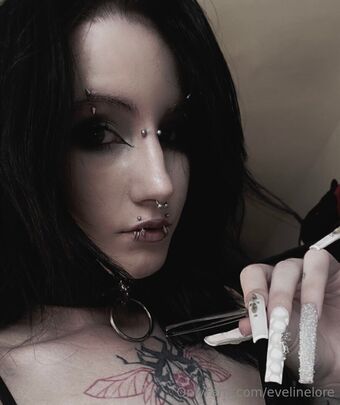 evelinelore Nude Leaks OnlyFans Photo 19