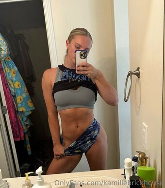 Kamille Brickhouse Nude Leaks OnlyFans Photo 30