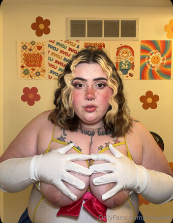 kinkyfae Nude Leaks OnlyFans Photo 33