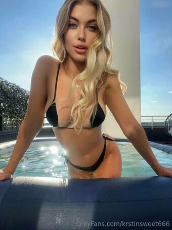 Kristina Kachanovskaya Nude Leaks OnlyFans Photo 37