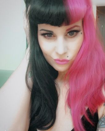 LaJenTrois - Jen Roomes Nude Leaks OnlyFans Photo 18