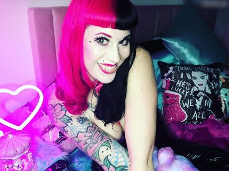 LaJenTrois - Jen Roomes Nude Leaks OnlyFans Photo 16