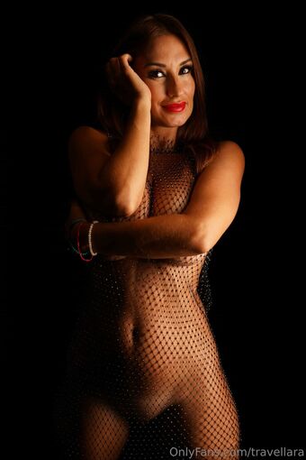 Lara Moreno Nude Leaks OnlyFans Photo 31