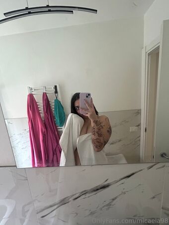 micaela98 Nude Leaks OnlyFans Photo 4