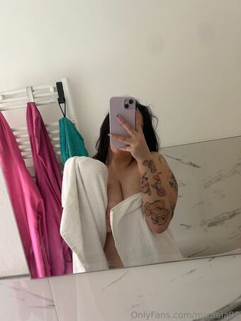 micaela98 Nude Leaks OnlyFans Photo 5