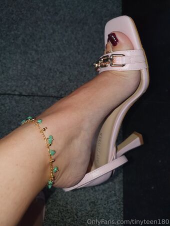 tinyteen180 Nude Leaks OnlyFans Photo 11