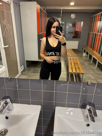 u393444026 Nude Leaks OnlyFans Photo 16