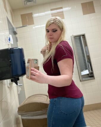 Amanda Rae Nude Leaks OnlyFans Photo 23