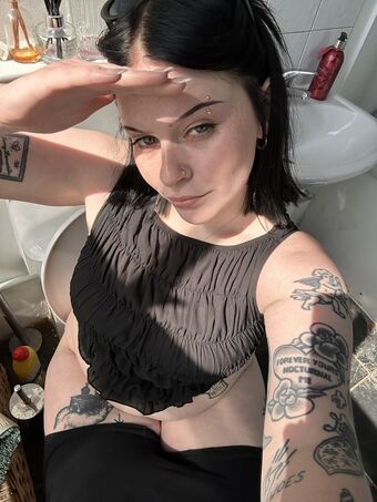 emowag420 Nude Leaks OnlyFans Photo 32