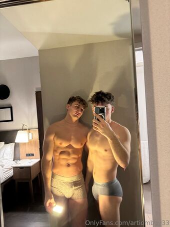 artiomboy33 Nude Leaks OnlyFans Photo 1