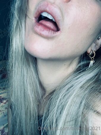 bikergirl2021 Nude Leaks OnlyFans Photo 2