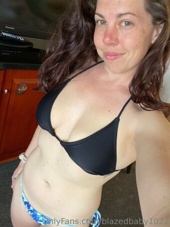 blazedbaby1022 Nude Leaks OnlyFans Photo 16