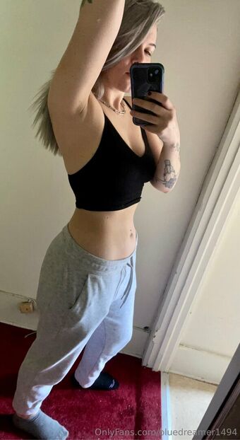 bluedreamer1494 Nude Leaks OnlyFans Photo 14