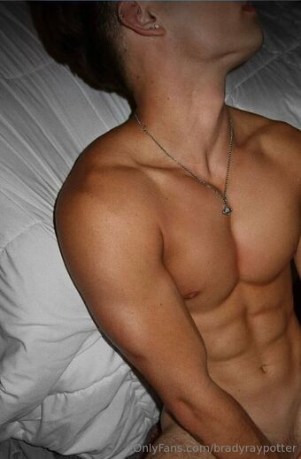 bradyraypotter Nude Leaks OnlyFans Photo 3