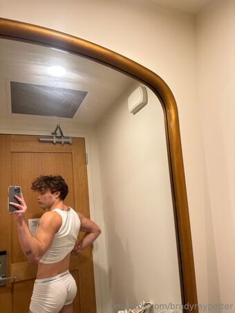 bradyraypotter Nude Leaks OnlyFans Photo 7