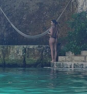 Nyvi Estephan Nude Leaks OnlyFans Photo 12