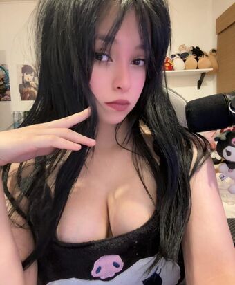 emily_g0th Nude Leaks OnlyFans Photo 14