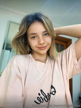 emilylittlee Nude Leaks OnlyFans Photo 11