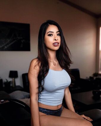 Enelly Urzua Nude Leaks OnlyFans Photo 15