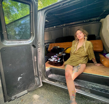 freetoobna Nude Leaks OnlyFans Photo 4