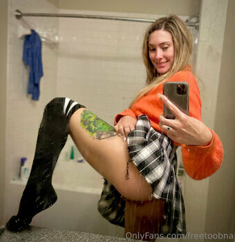 freetoobna Nude Leaks OnlyFans Photo 9