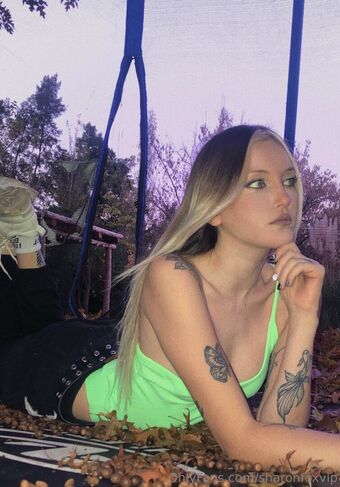 gothsharon Nude Leaks OnlyFans Photo 18