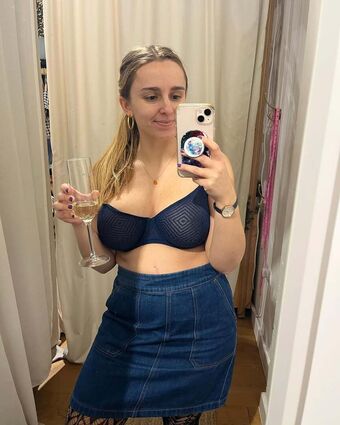 Hannah Witton Nude Leaks OnlyFans Photo 72