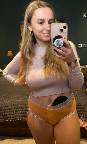 Hannah Witton Nude Leaks OnlyFans Photo 70