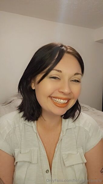 holygaucamoly Nude Leaks OnlyFans Photo 9