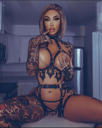 Kellycomatose Nude Leaks OnlyFans Photo 2