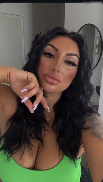 Kikka_93_calabrese Nude Leaks OnlyFans Photo 3