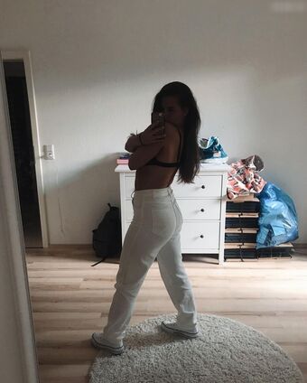 kimthoe Nude Leaks OnlyFans Photo 32