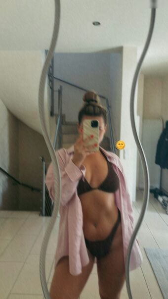 kimthoe Nude Leaks OnlyFans Photo 28