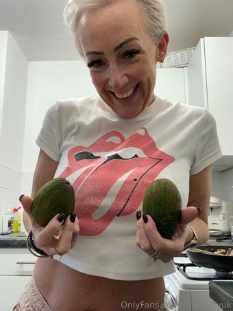 misstaffyuk Nude Leaks OnlyFans Photo 12