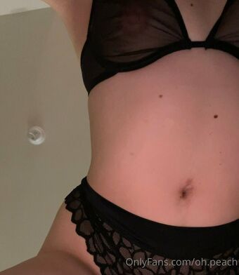 oh.peach Nude Leaks OnlyFans Photo 12