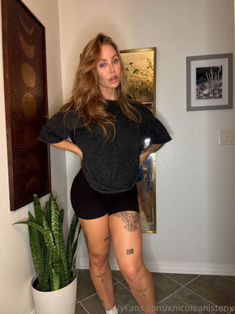 xnicoleanistonx Nude Leaks OnlyFans Photo 14