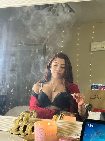 themiaj.47 Nude Leaks OnlyFans Photo 14