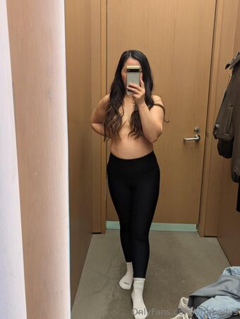 yribbedvs Nude Leaks OnlyFans Photo 14