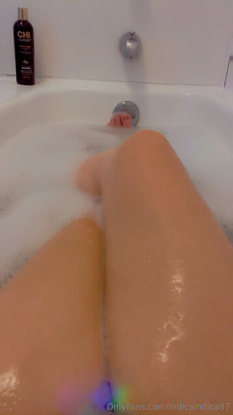 indicaindica97 Nude Leaks OnlyFans Photo 1