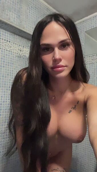 Alexandrapap26 Nude Leaks OnlyFans Photo 9