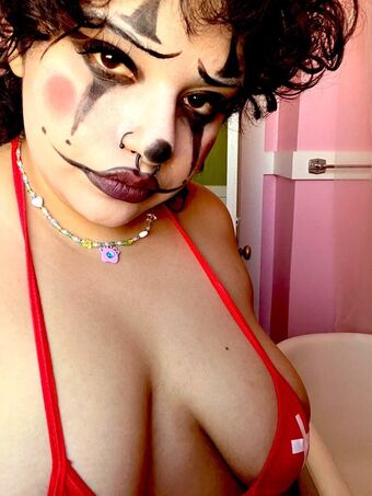 brattyemi_ Nude Leaks OnlyFans Photo 4