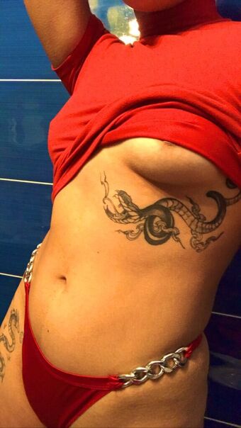 mostcharismaticgurl Nude Leaks OnlyFans Photo 7