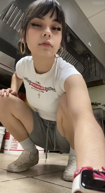 charlize Nude Leaks OnlyFans Photo 106