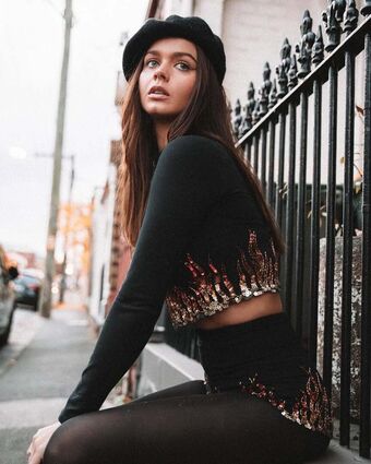 Chloe Campbell Nude Leaks OnlyFans Photo 47