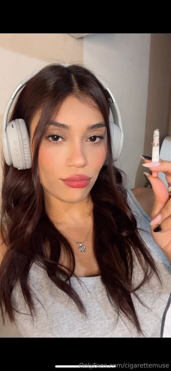 cigarettemuse Nude Leaks OnlyFans Photo 17