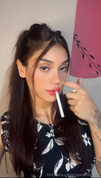 cigarettemuse Nude Leaks OnlyFans Photo 13