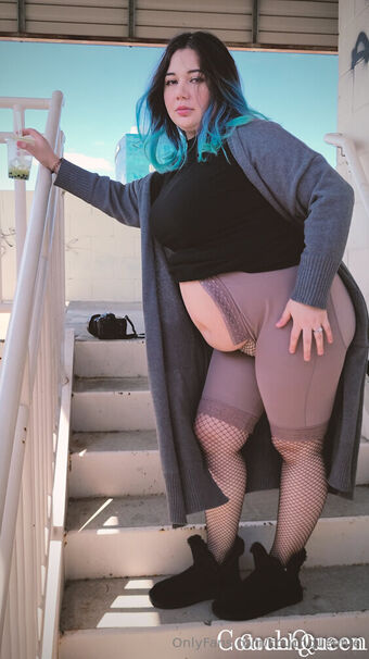 couchqueenie Nude Leaks OnlyFans Photo 113