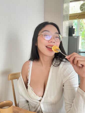 GGoldenbee Nude Leaks OnlyFans Photo 23